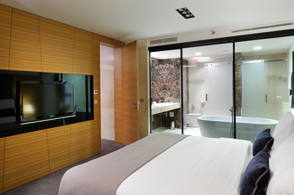Hotel Radisson Blu Plaza
